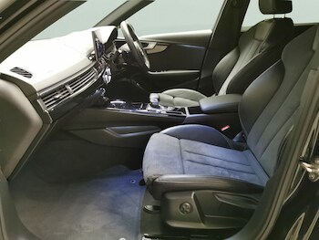 Used Audi A4 2021 for sale - 77476748: Photo