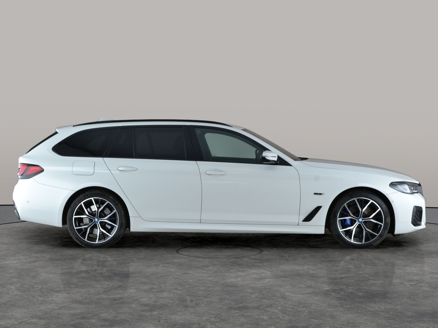 Used BMW 5 Series 2022 for sale - 77241347: Photo 8