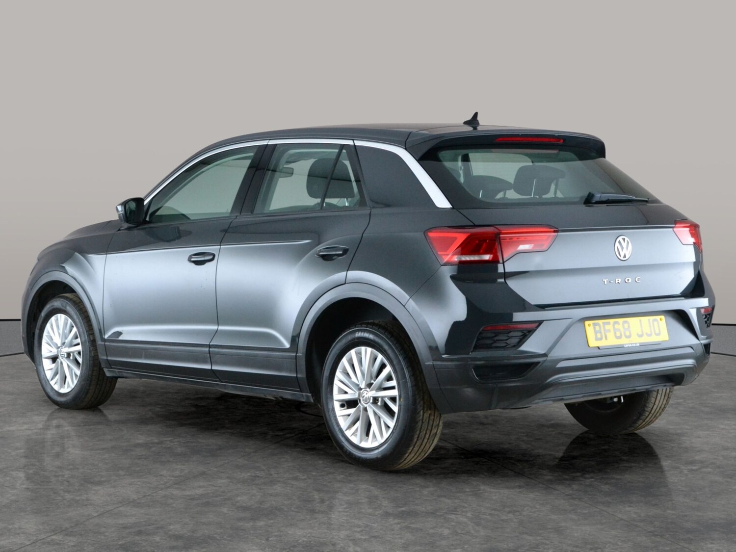 Used Volkswagen T-Roc 2018 for sale - 78211074: Photo 11