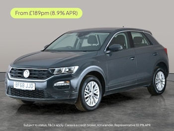Used Volkswagen T-Roc 2018 for sale - 78211074: Photo