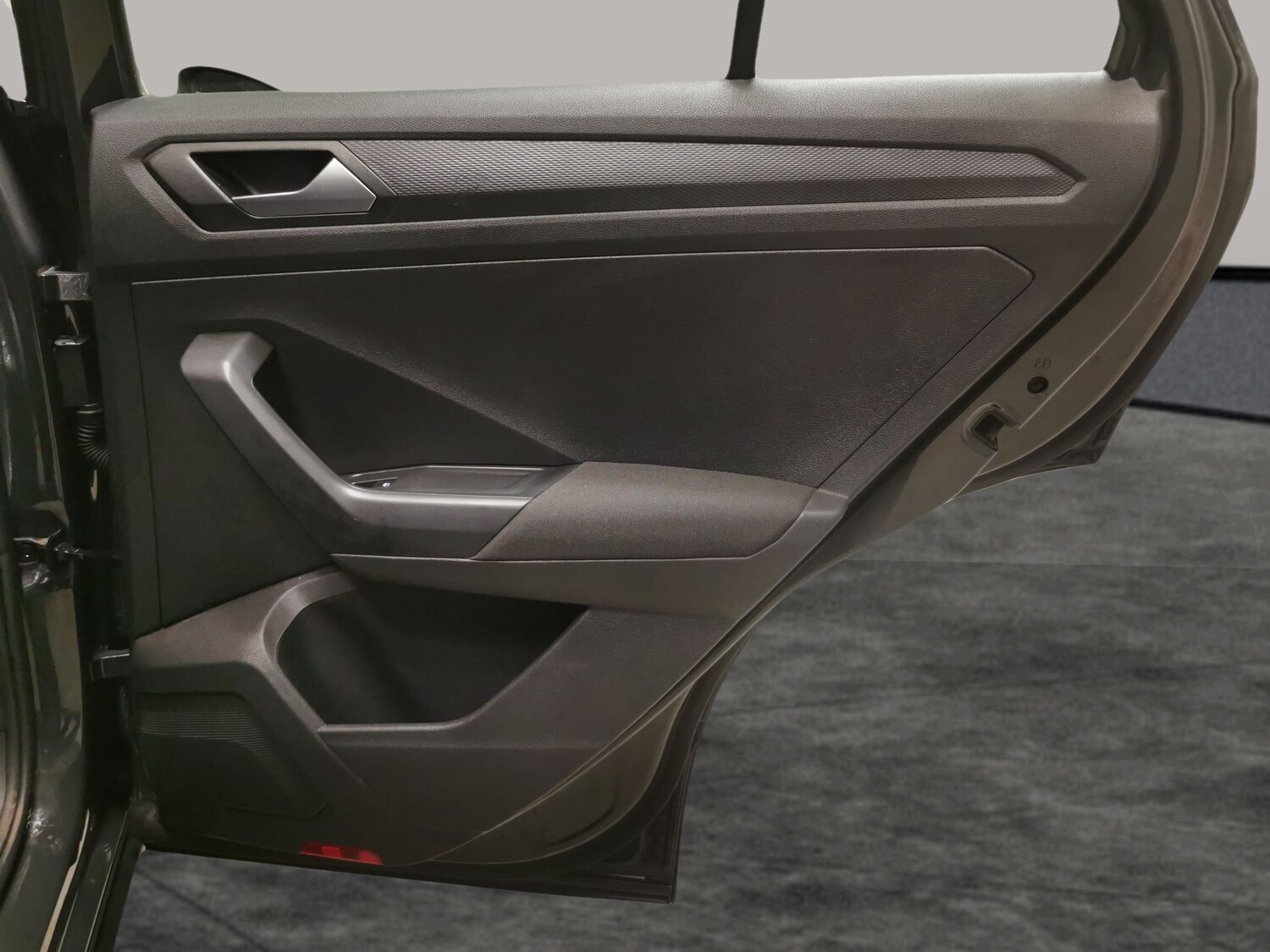 Used Volkswagen T-Roc 2018 for sale - 78211074: Photo 24