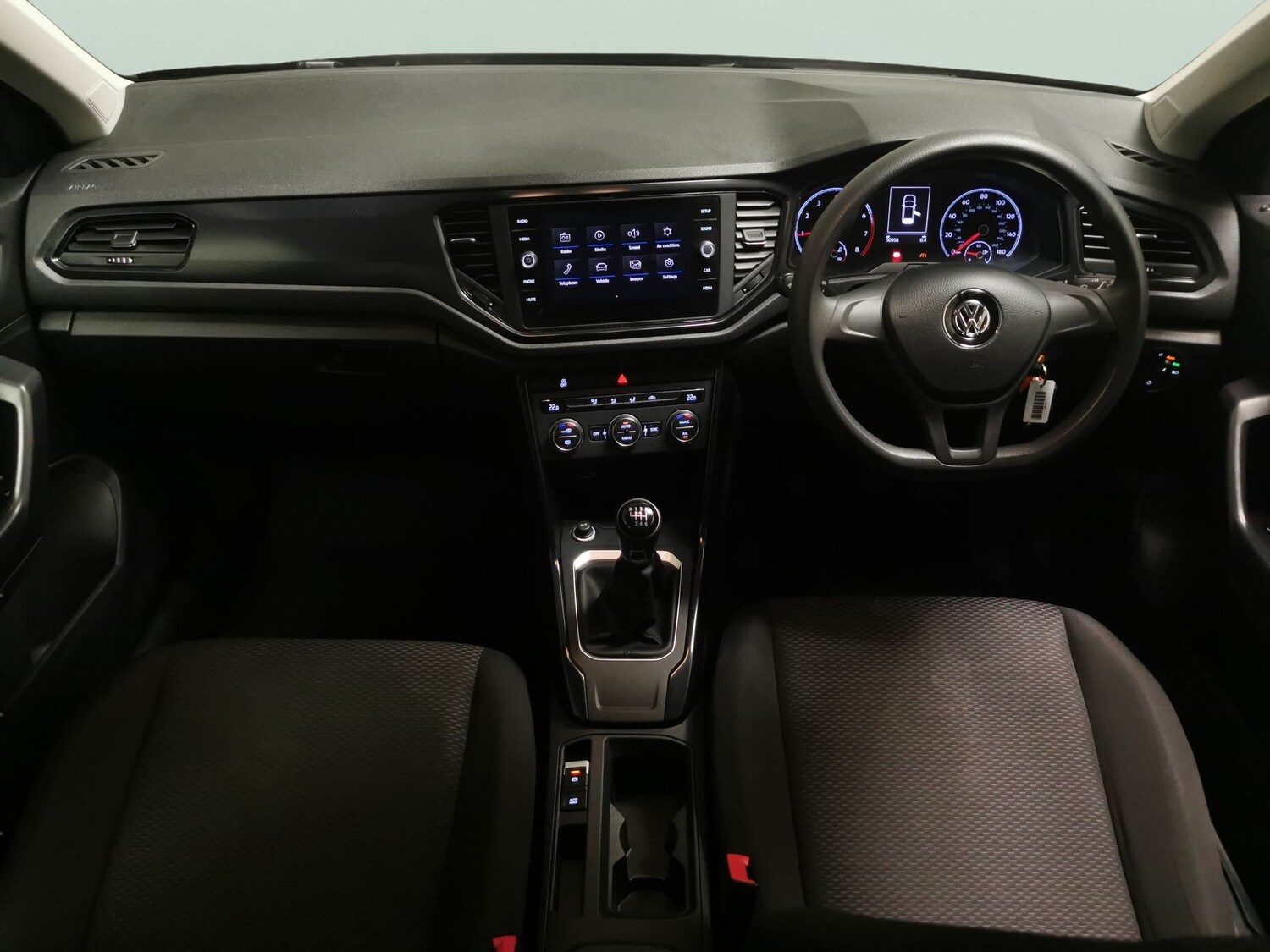 Used Volkswagen T-Roc 2018 for sale - 78211074: Photo 6