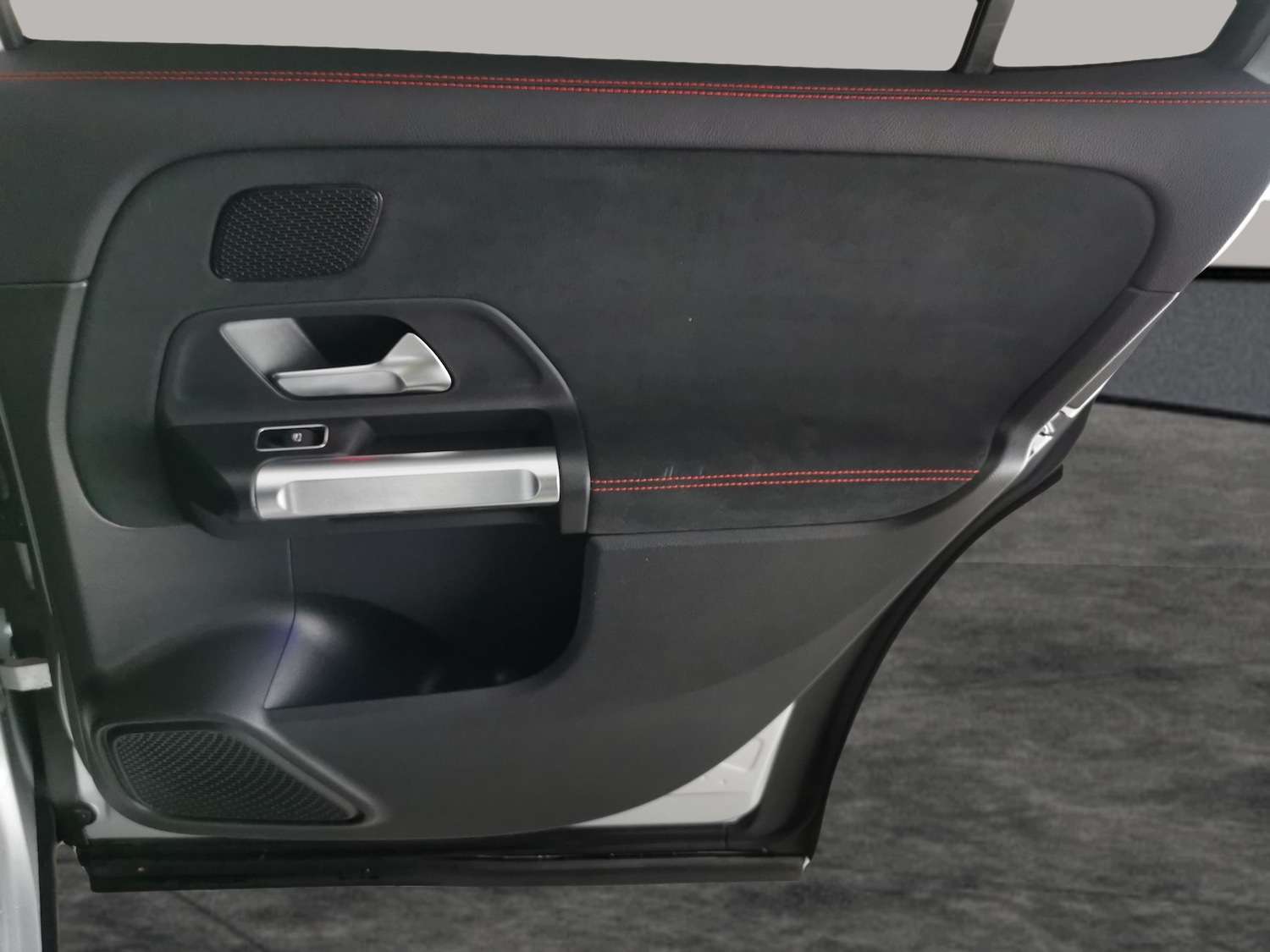 Used Mercedes-Benz GLB 2021 for sale - 76426177: Photo 43