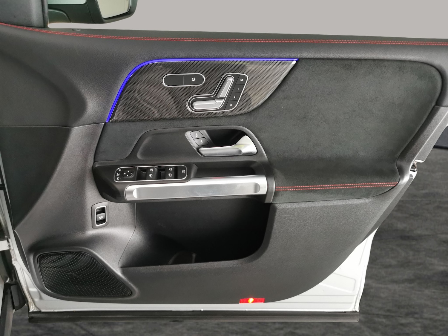 Used Mercedes-Benz GLB 2021 for sale - 76426177: Photo 44