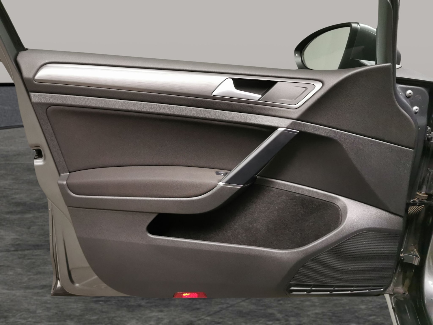 Used Volkswagen Golf 2020 for sale - 76623917: Photo 24