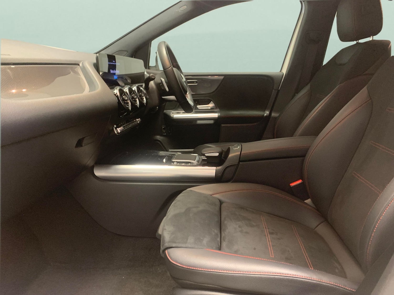 Used Mercedes-Benz B Class 2021 for sale - 77619593: Photo 4