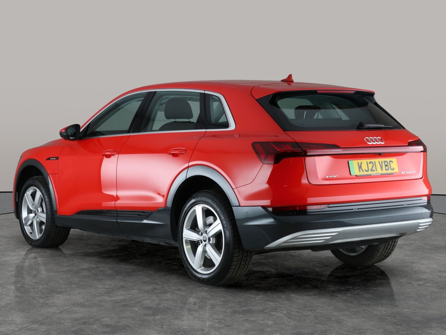 Used Audi e-tron 2021 for sale - 77020022: Photo 13