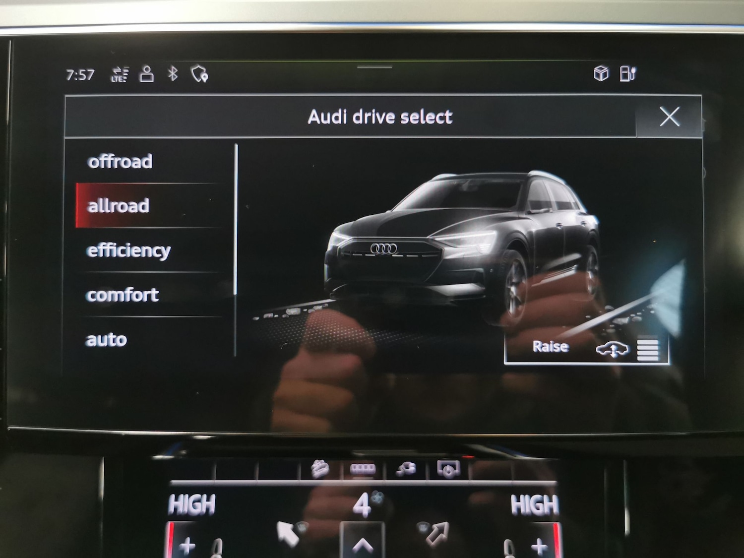 Used Audi e-tron 2021 for sale - 77020022: Photo 18