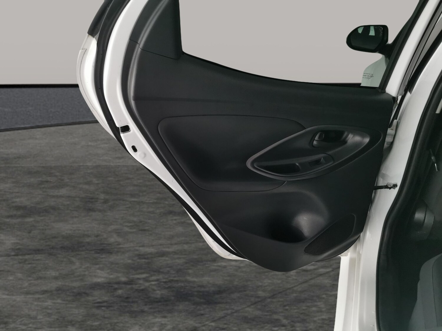 Used Toyota Yaris 2022 for sale - 77802967: Photo 27