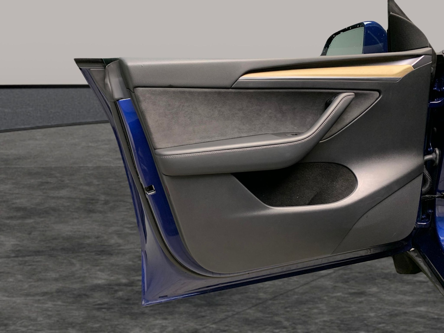 Used Tesla Model Y 2023 for sale - 76661439: Photo 26