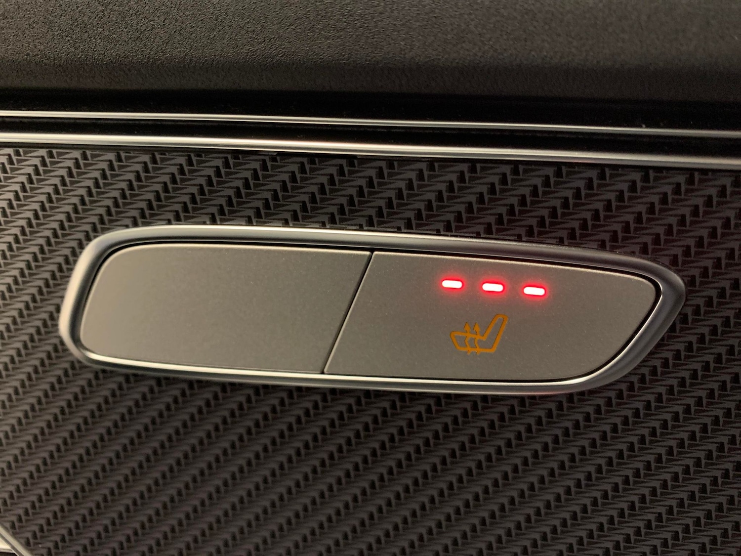 Used Mercedes-Benz EQC 2021 for sale - 77482569: Photo 19