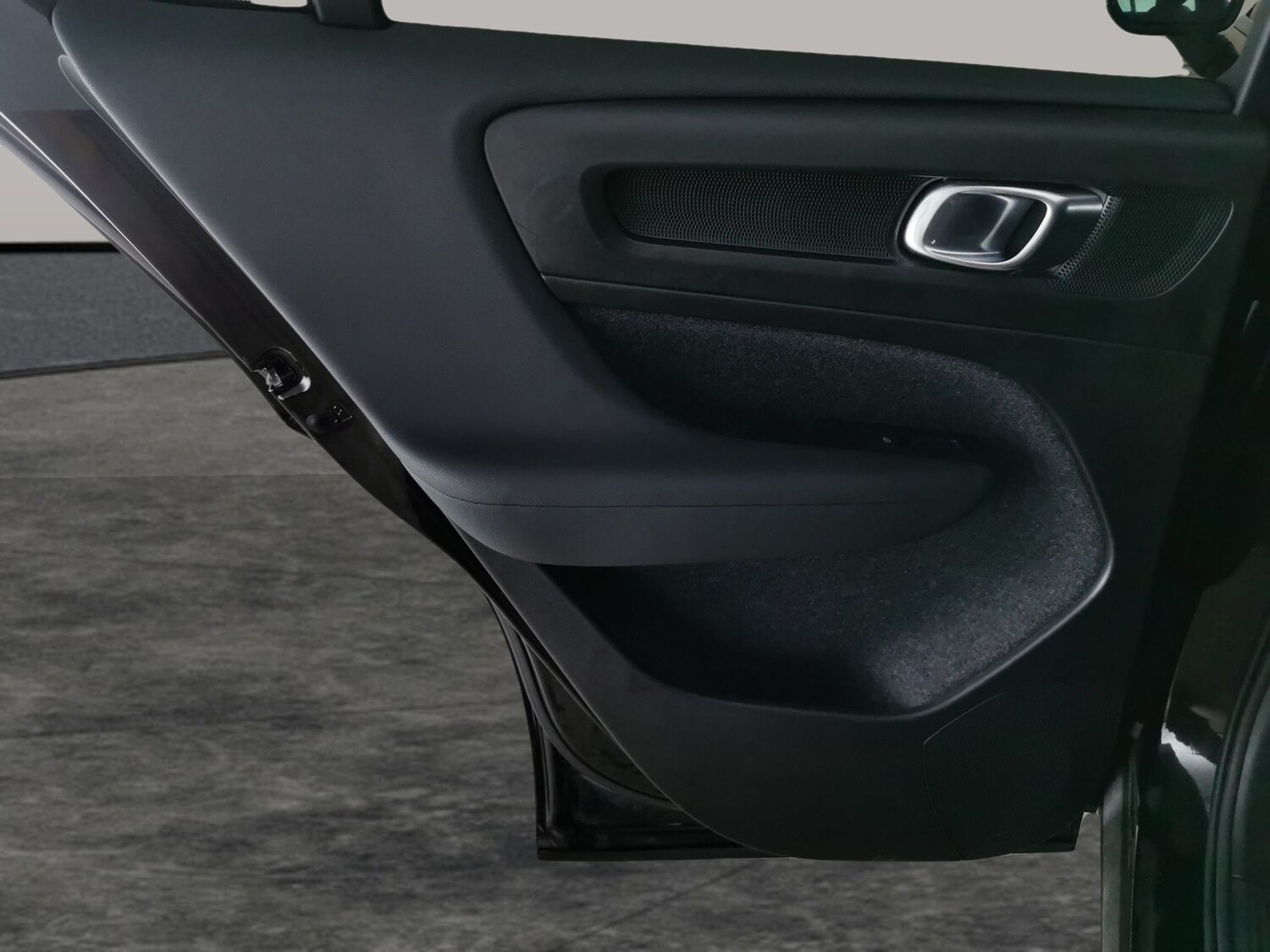 Used Volvo C40 2022 for sale - 77542993: Photo 31