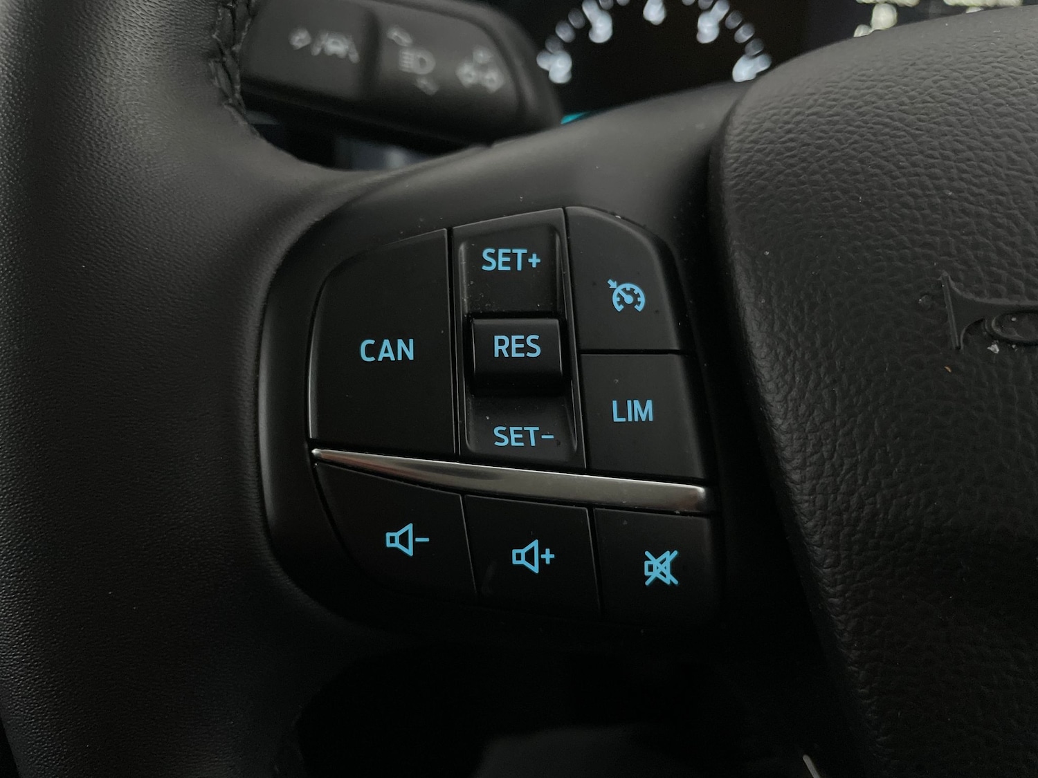 Used Ford Focus 2023 for sale - 76310582: Photo 28