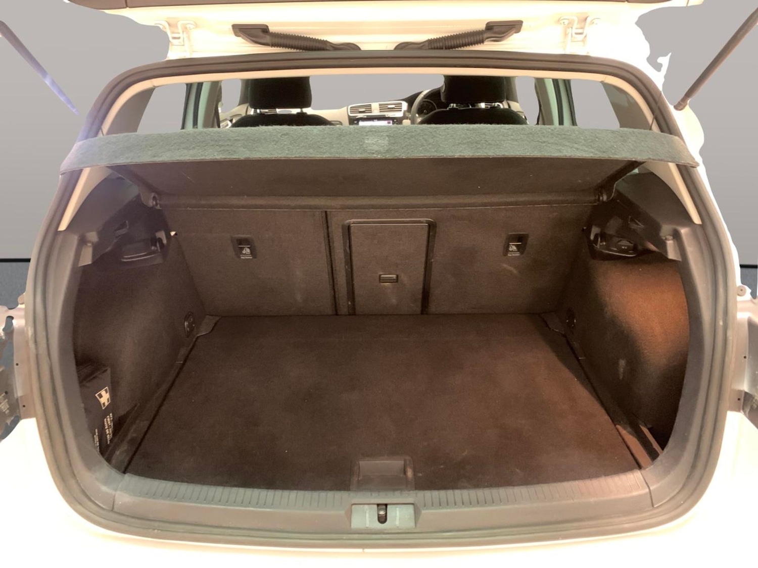 Used Volkswagen Golf 2018 for sale - 76895049: Photo 30