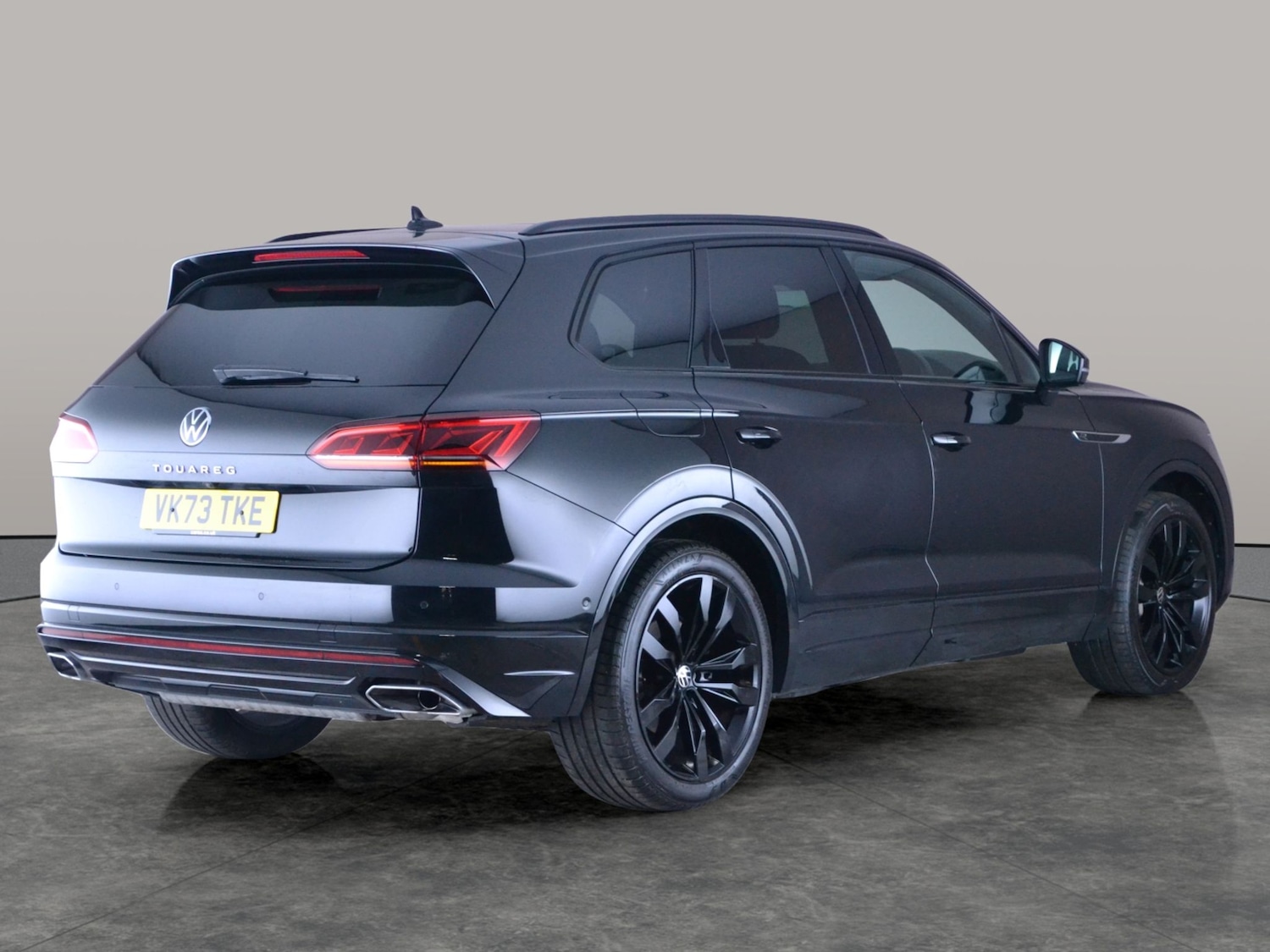 Used Volkswagen Touareg 2023 for sale - 76947115: Photo 10