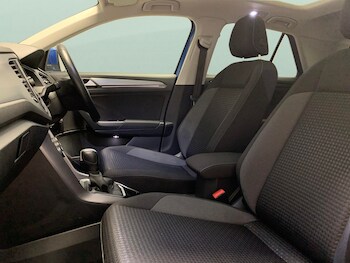 Used Volkswagen T-Roc 2022 for sale - 77552674: Photo