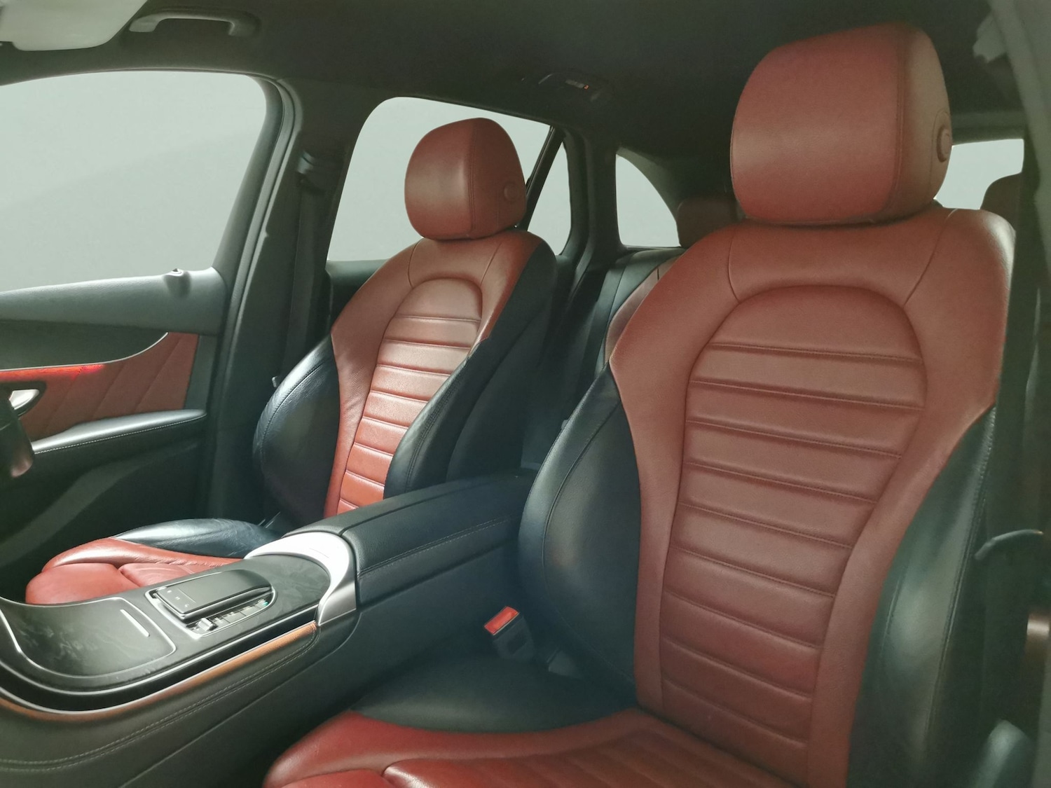 Used Mercedes-Benz GLC 2019 for sale - 77698651: Photo 6