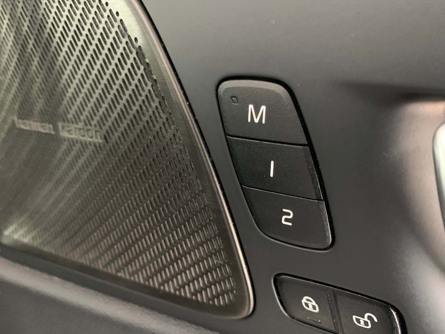 Used Volvo XC60 2023 for sale - 76736200: Photo 24