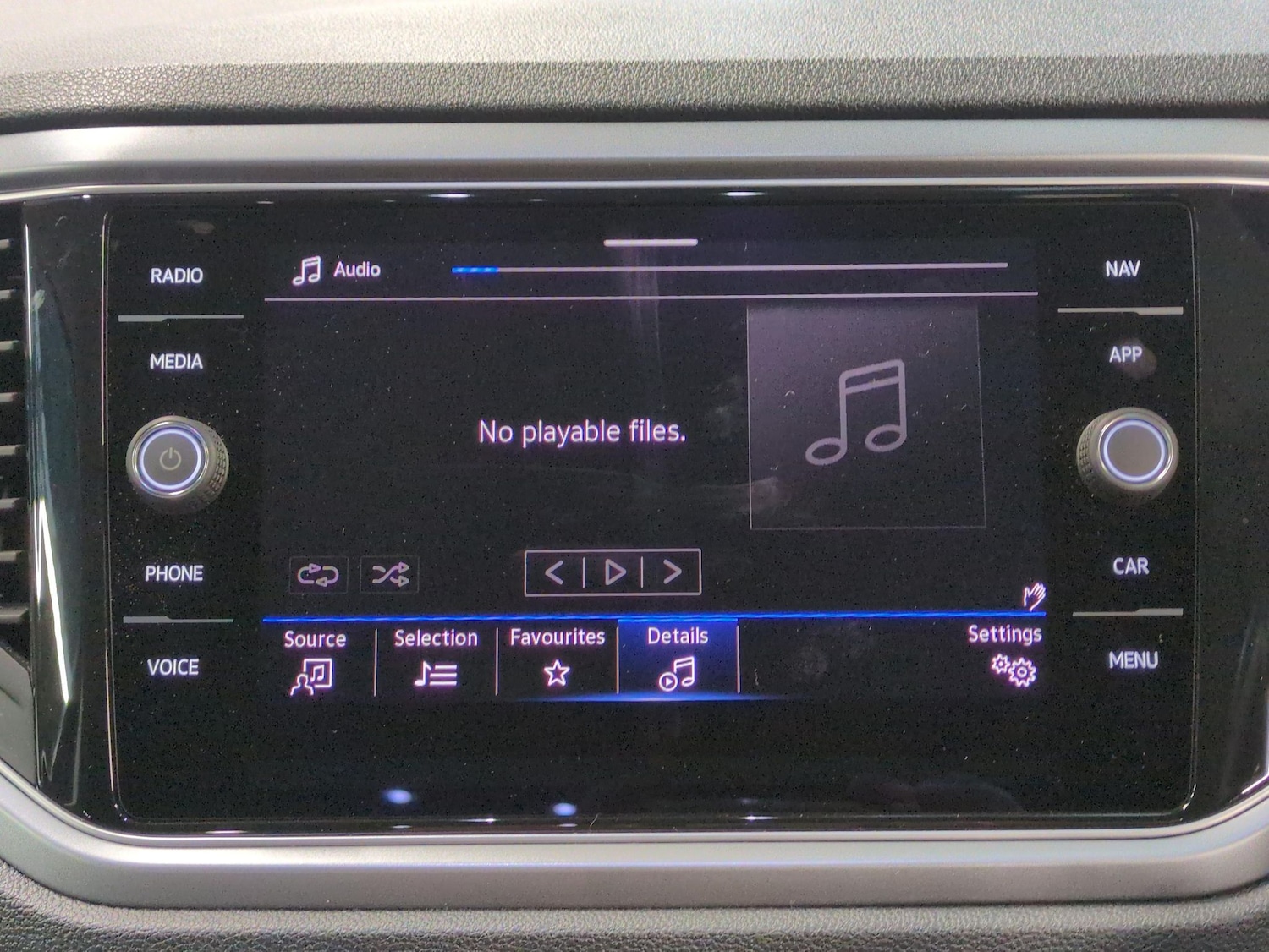 Used Volkswagen T-Roc 2021 for sale - 76792691: Photo 13