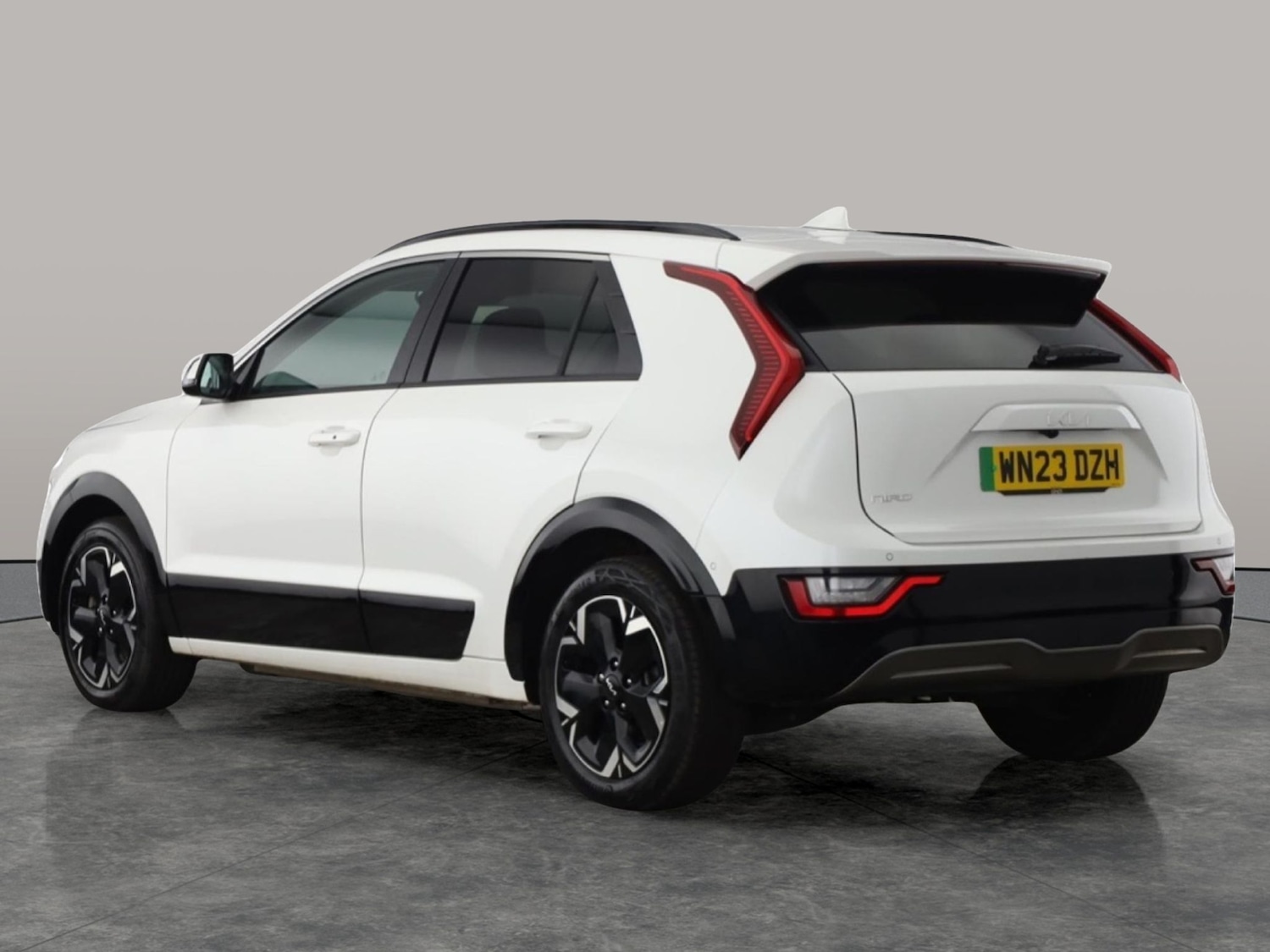 Used Kia Niro 2023 for sale - 76526679: Photo 8