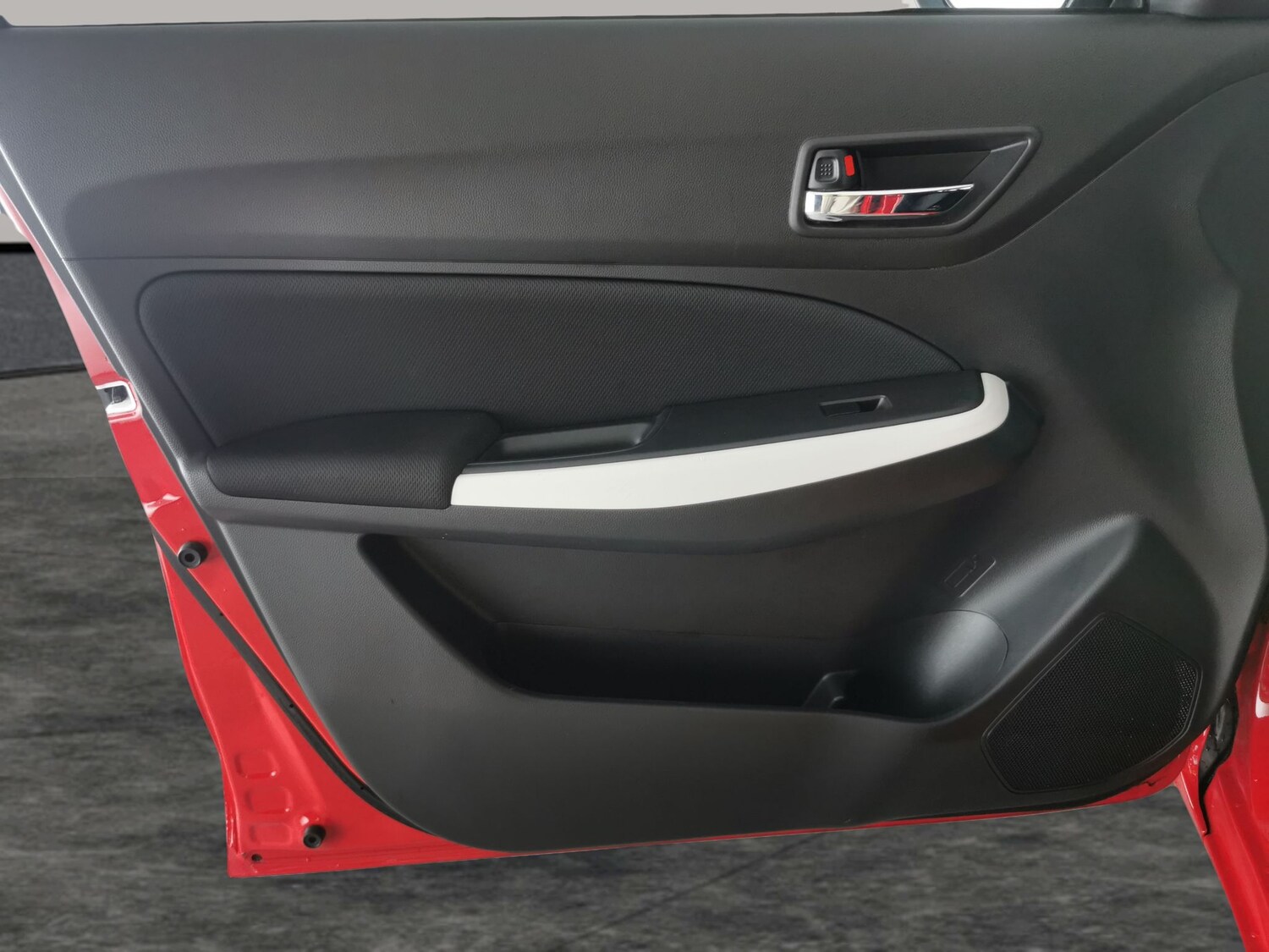 Used Suzuki Swift 2023 for sale - 77502400: Photo 24