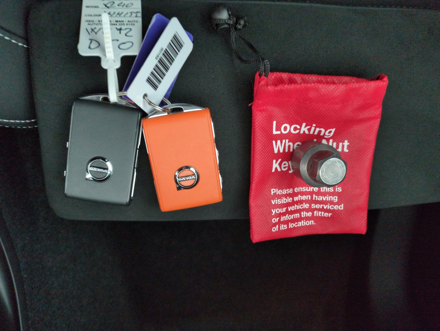 Used Volvo C40 2022 for sale - 77241207: Photo 37