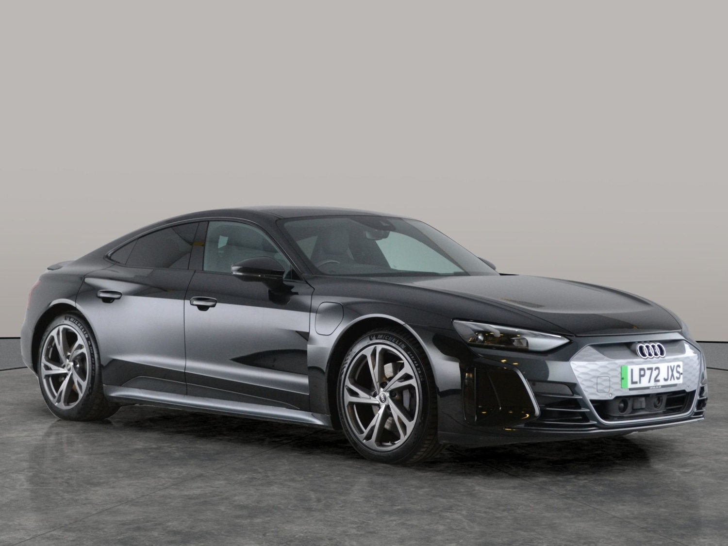 Used Audi e-tron GT 2023 for sale - 77259466: Photo 14
