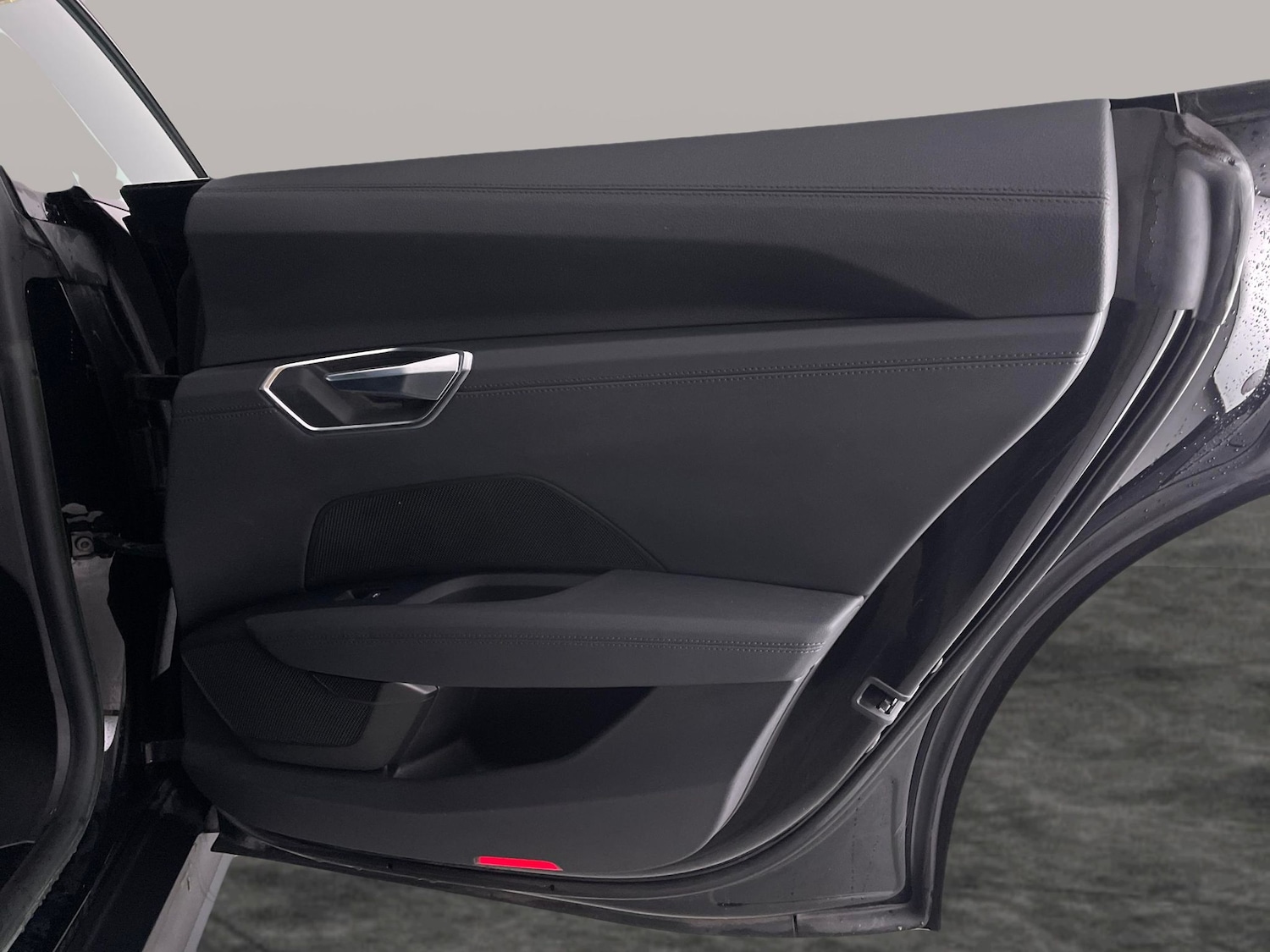 Used Audi e-tron GT 2023 for sale - 77259466: Photo 34