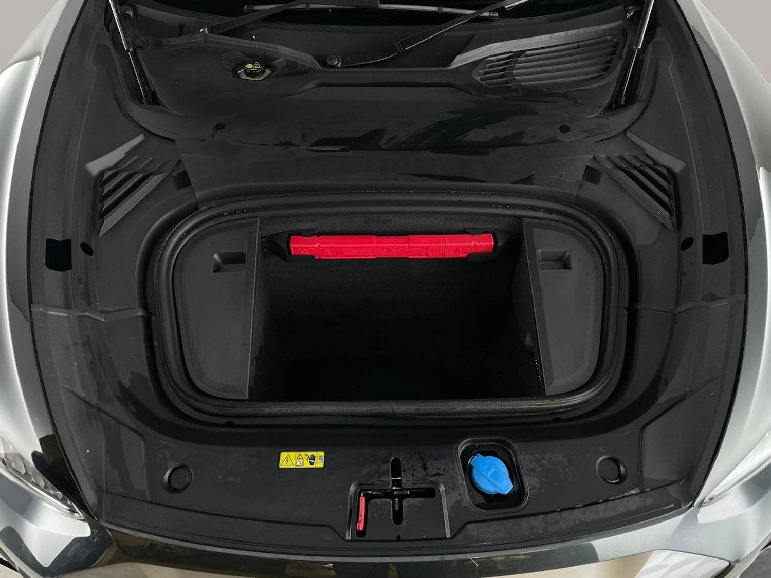 Used Audi e-tron GT 2023 for sale - 77259466: Photo 39