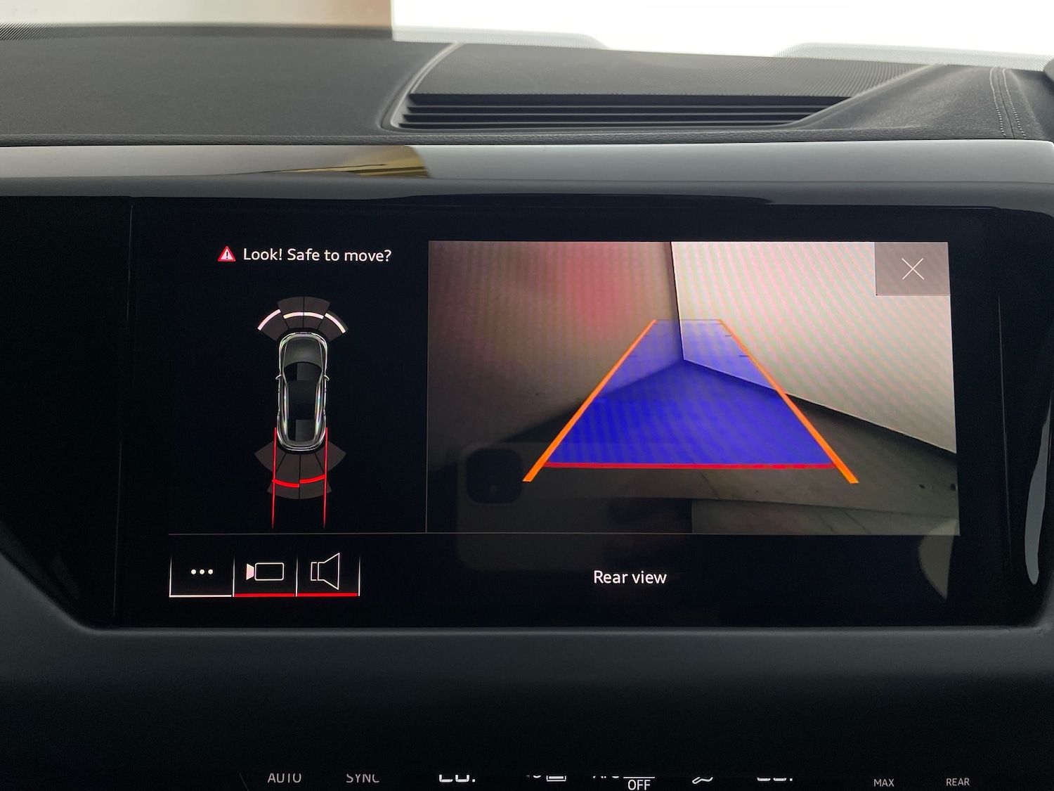 Used Audi e-tron GT 2023 for sale - 77259466: Photo 6