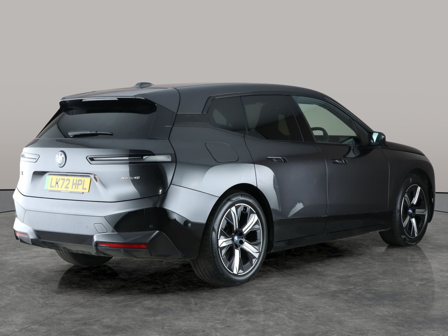 Used BMW iX 2022 for sale - 76704183: Photo 12