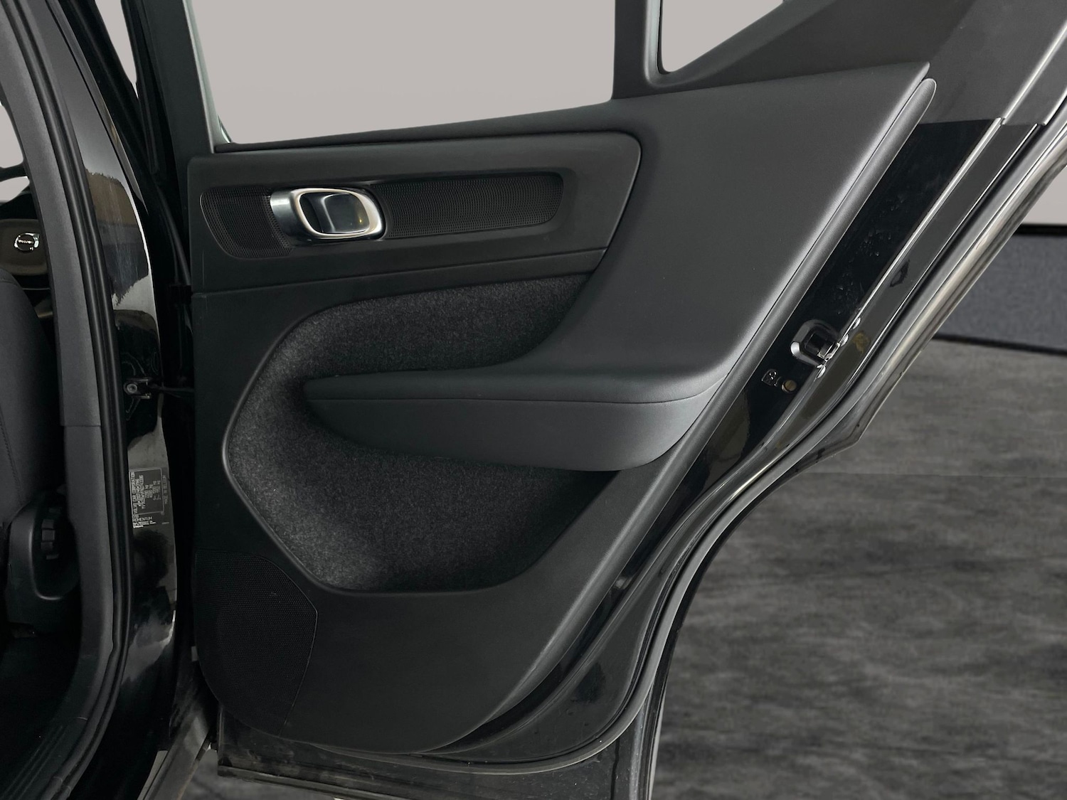 Used Volvo XC40 2022 for sale - 77715906: Photo 28