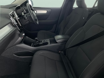 Used Volvo XC40 2022 for sale - 77715906: Photo