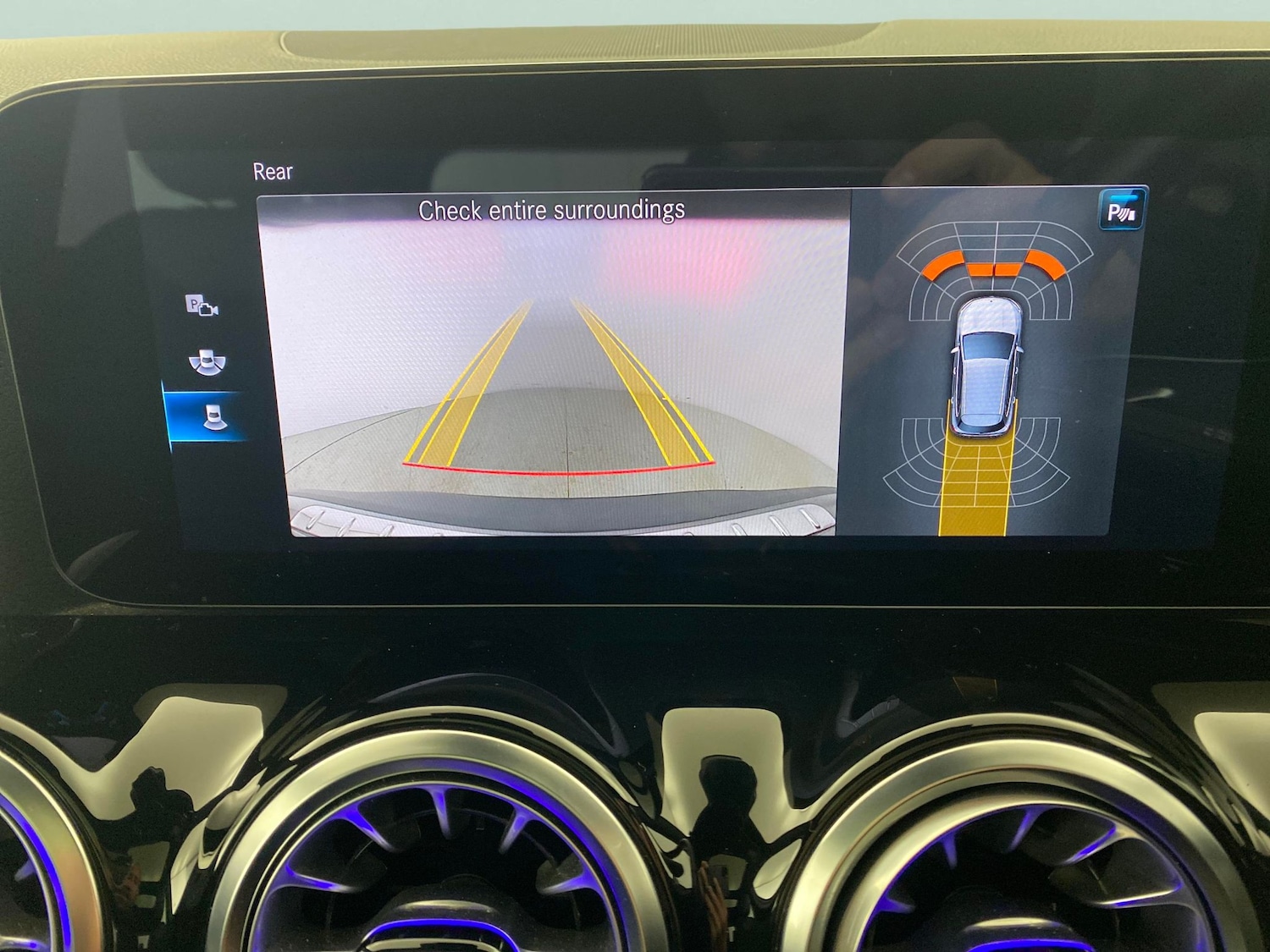 Used Mercedes-Benz EQA 2021 for sale - 76494311: Photo 6