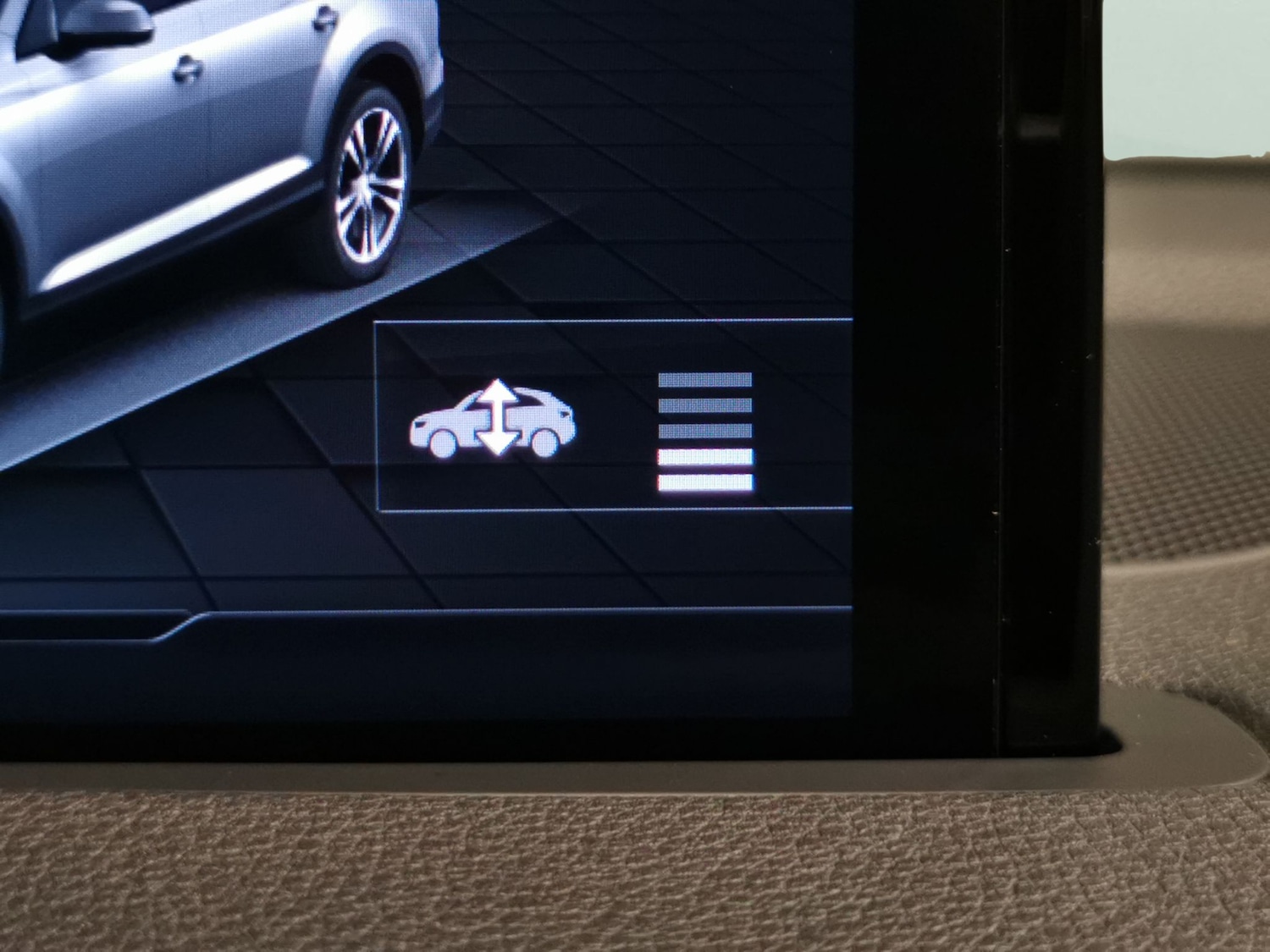 Used Audi SQ7 2017 for sale - 76540333: Photo 23