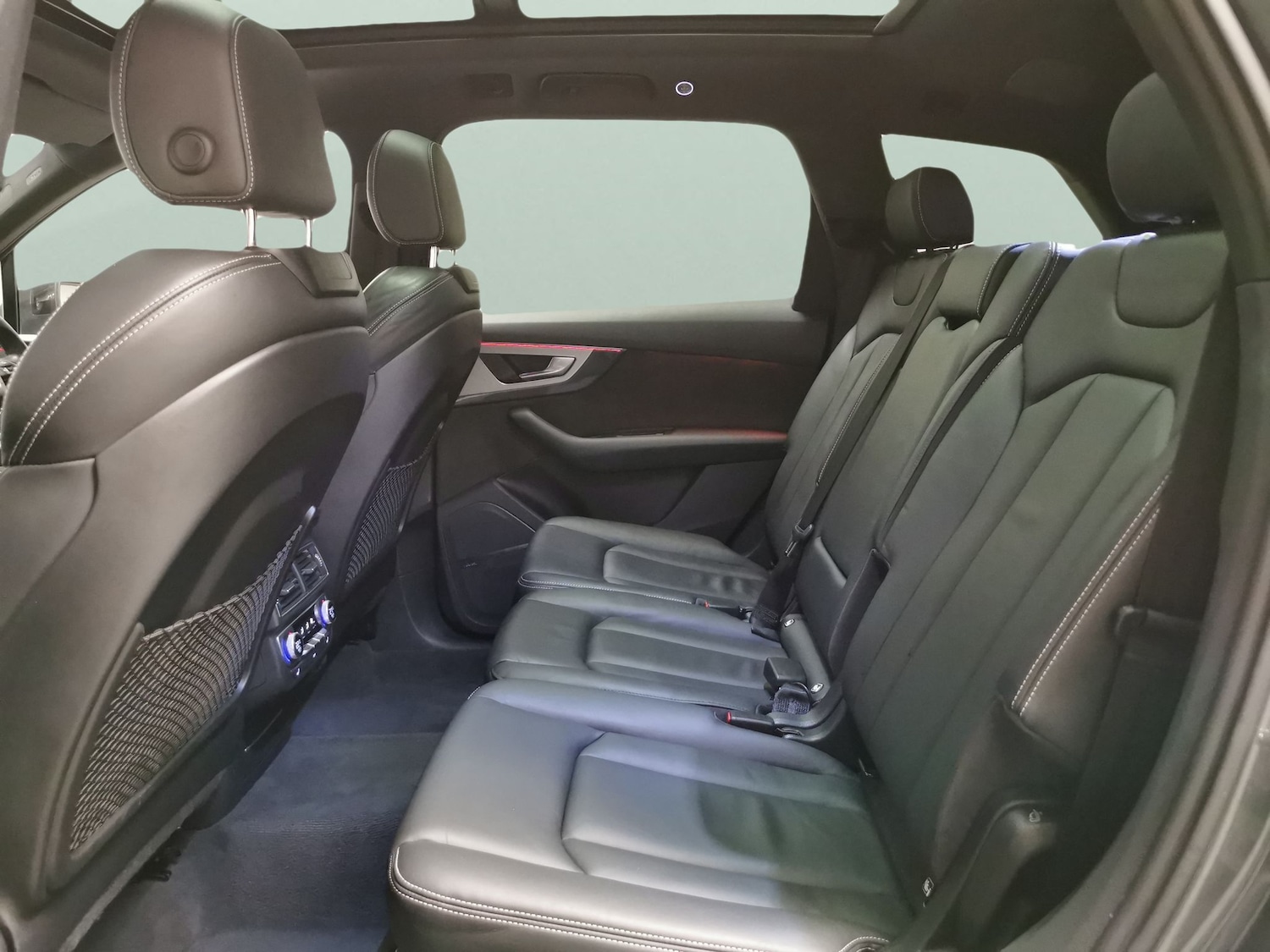 Used Audi SQ7 2017 for sale - 76540333: Photo 28