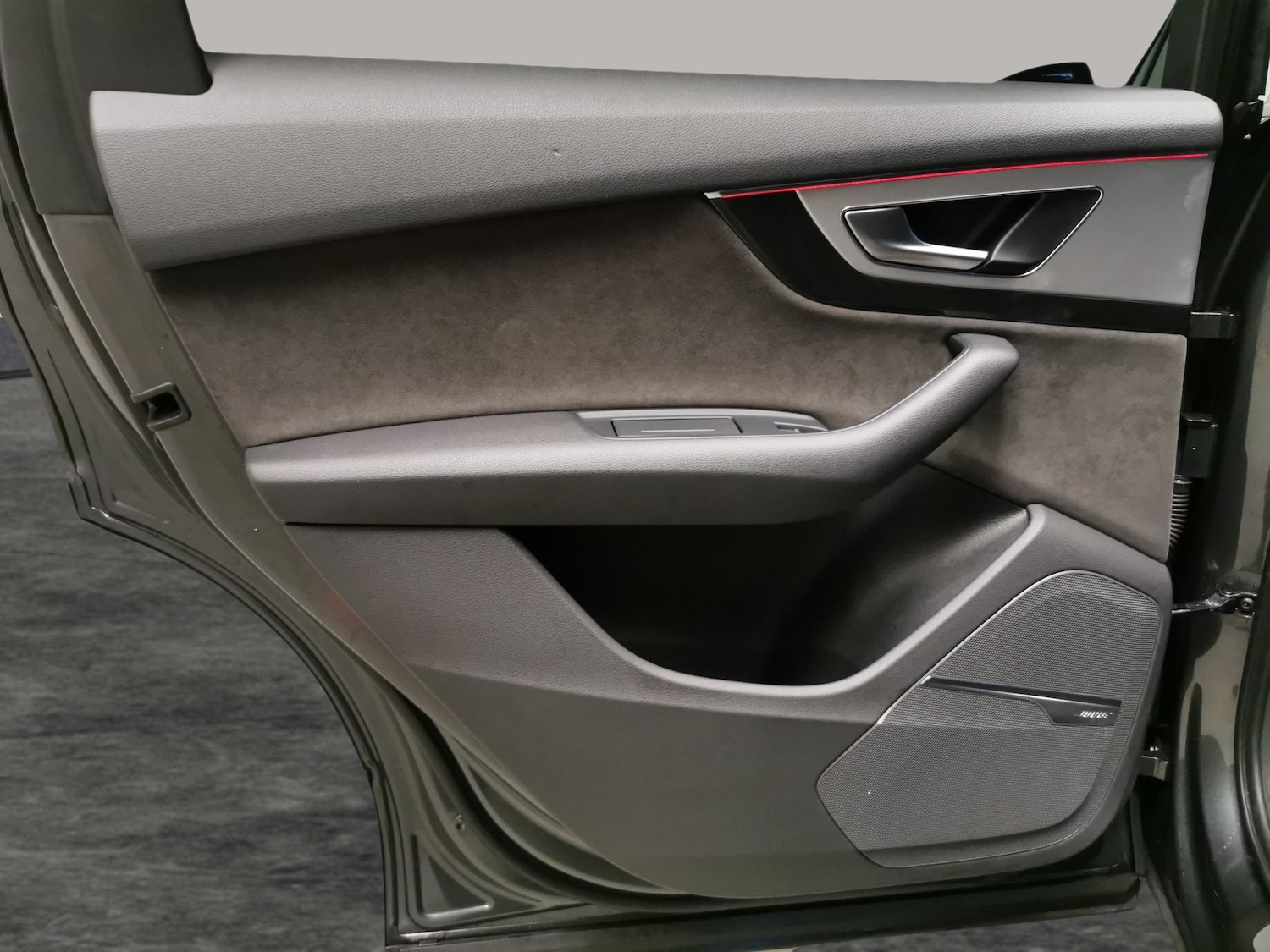 Used Audi SQ7 2017 for sale - 76540333: Photo 30