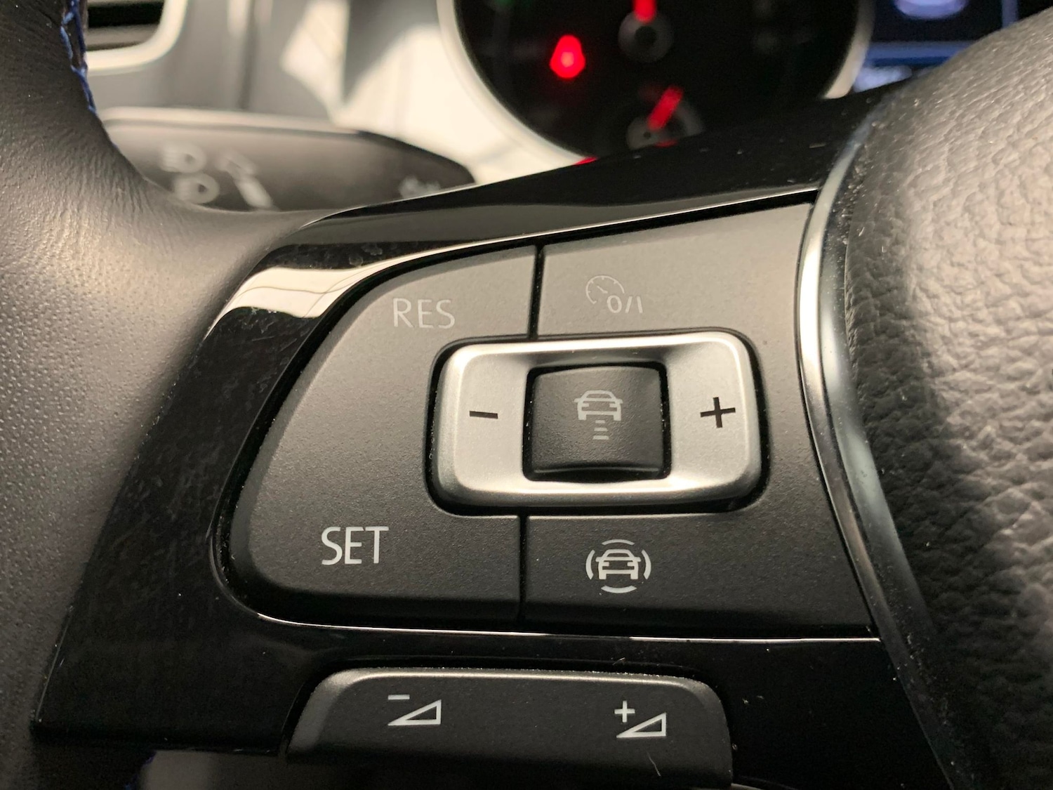 Used Volkswagen Golf 2020 for sale - 77043550: Photo 9