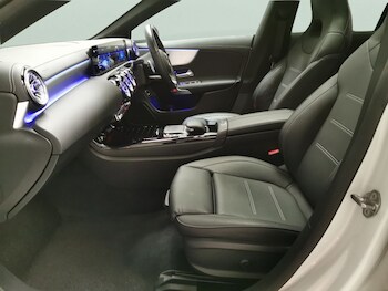 Used Mercedes-Benz CLA 2021 for sale - 77576946: Photo