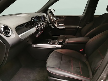 Used Mercedes-Benz GLB 2021 for sale - 76025564: Photo