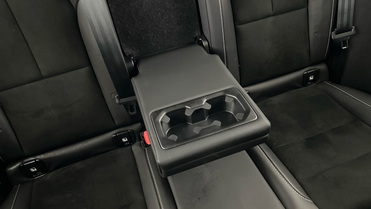 Used Volvo XC40 2021 for sale - 77077790: Photo 31