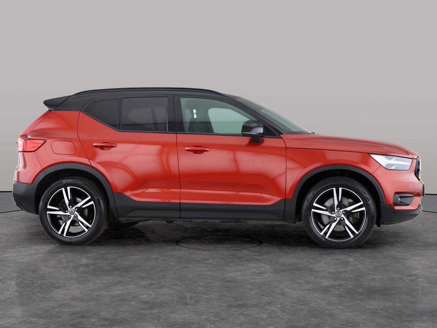 Used Volvo XC40 2021 for sale - 77077790: Photo 5