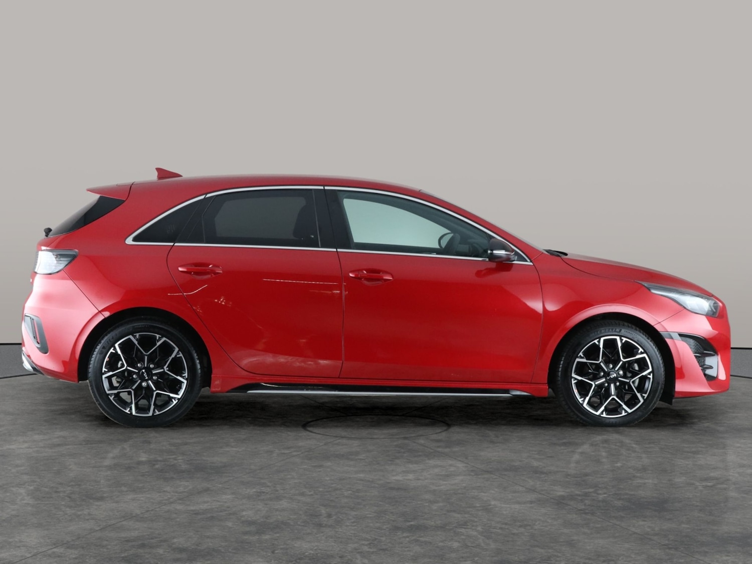 Used Kia Ceed 2025 for sale - 77036549: Photo 9