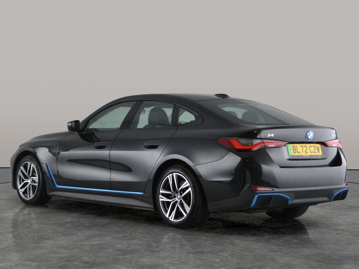 Used BMW i4 2022 for sale - 77077712: Photo 9