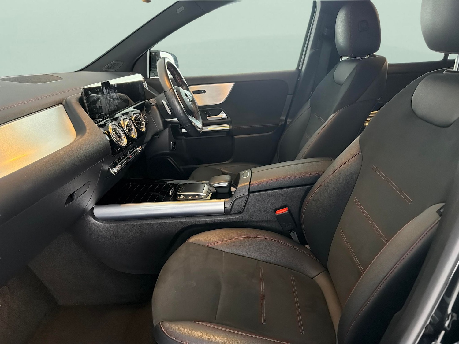 Used Mercedes-Benz EQA 2021 for sale - 77240592: Photo 4