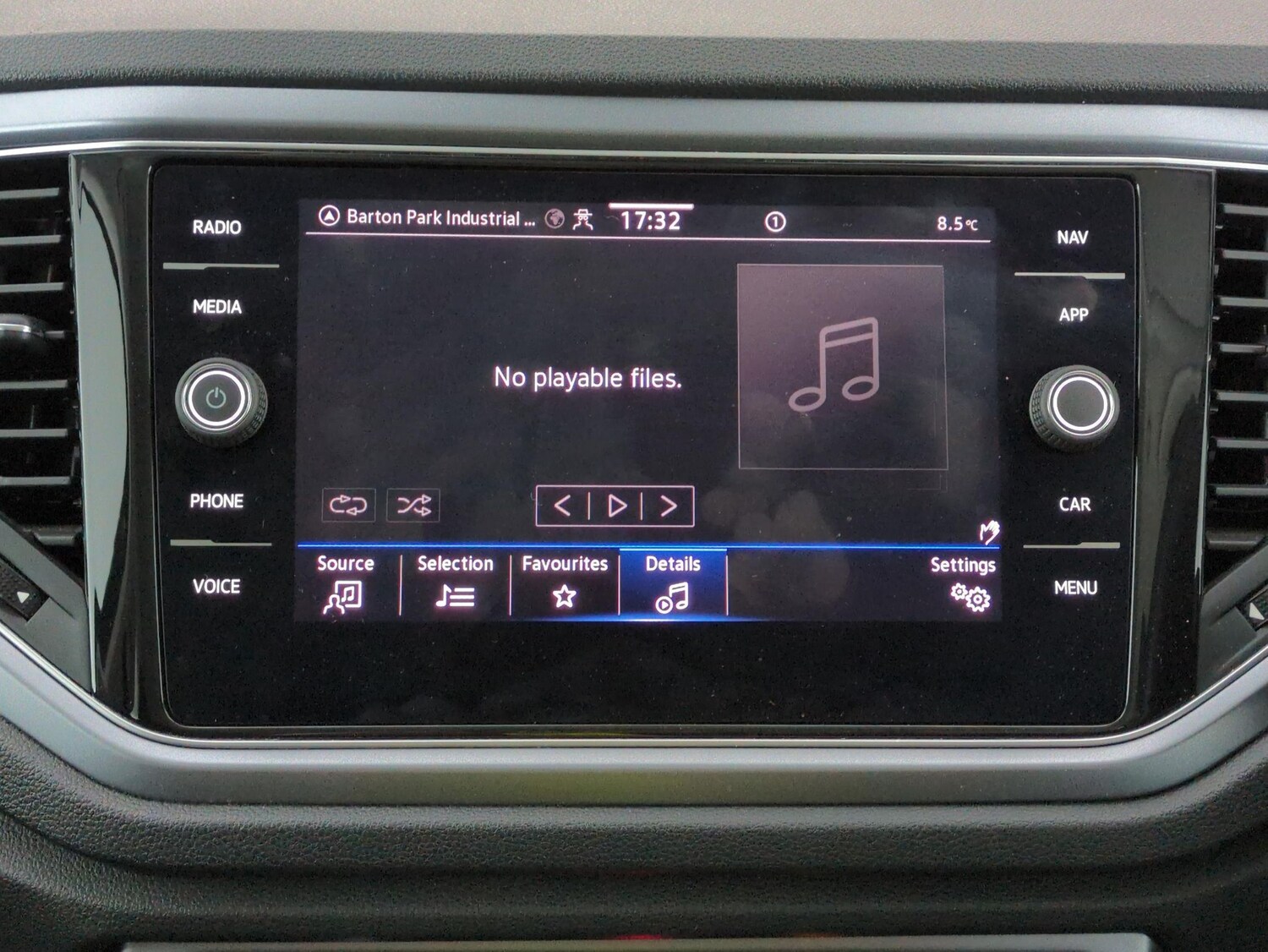 Used Volkswagen T-Roc 2022 for sale - 77513953: Photo 13