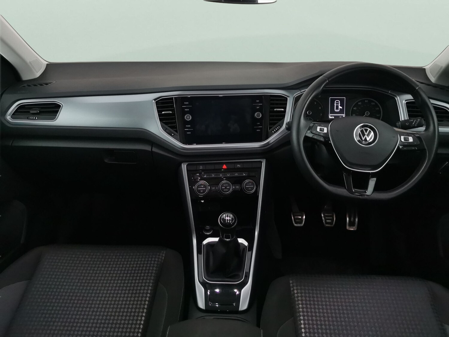 Used Volkswagen T-Roc 2022 for sale - 77513953: Photo 6