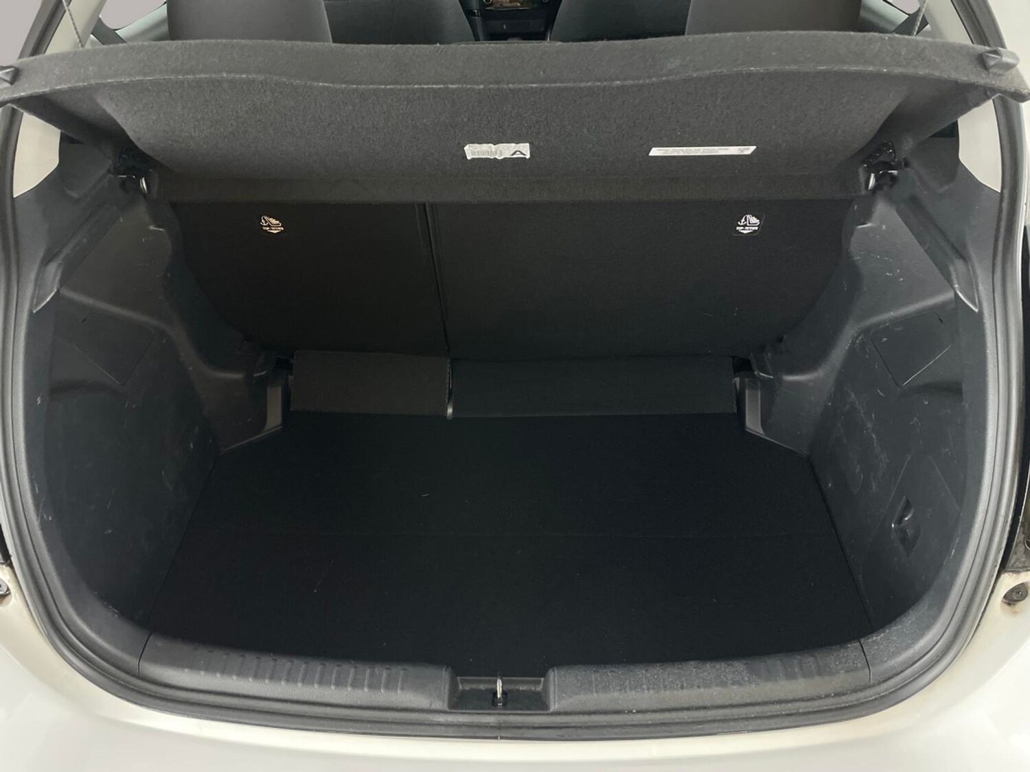 Used Toyota Yaris 2023 for sale - 77911631: Photo 29