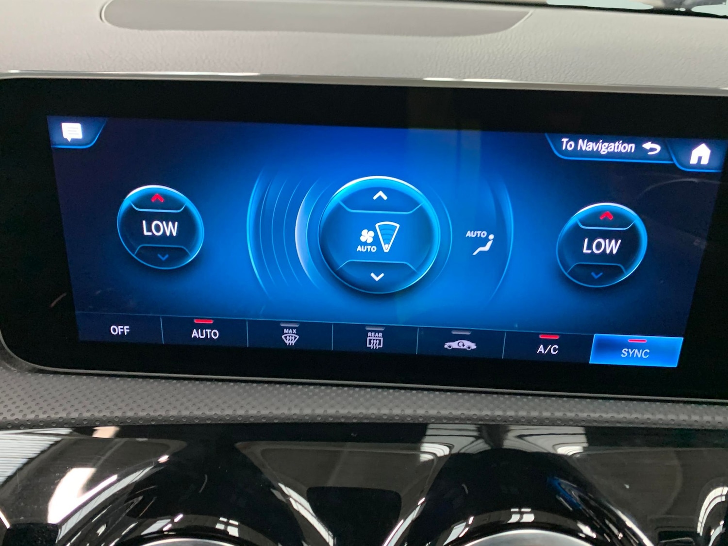 Used Mercedes-Benz A-Class 2019 for sale - 76351544: Photo 22