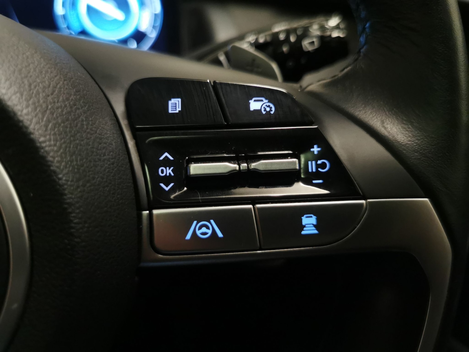 Used Hyundai TUCSON 2022 for sale - 76663579: Photo 24